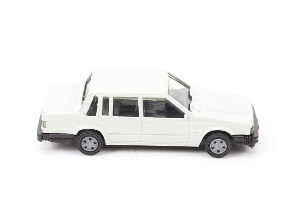 I.M.U. H0 Modellauto PKW Volvo 760 GLE Grau 1:87