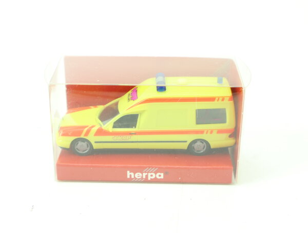 Herpa H0 188821 Modellfahrzeug PKW MB Binz E210 Ambulance KTW "KAT" 1:87 OVP