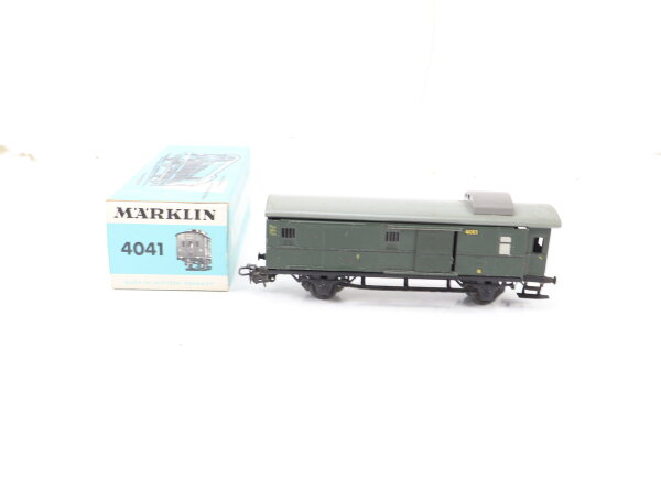Märklin H0 4041 Personenwagen Gepäckwagen 4003 Pwi grün / Blech