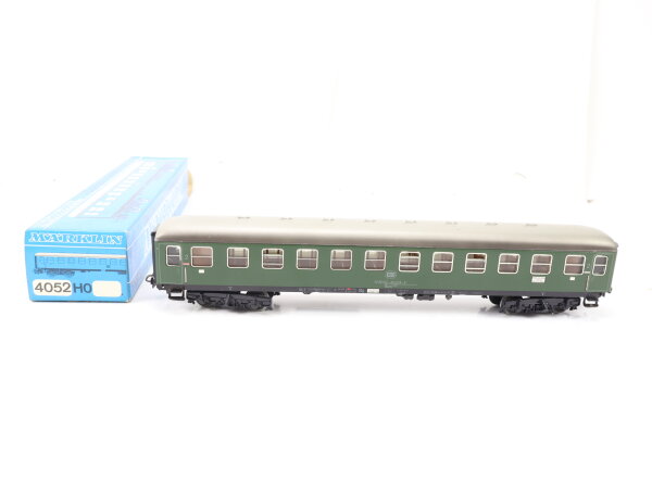 Märklin H0 4052 Personenwagen Abteilwagen grün 2. Klasse 40 224-3 DB OVP