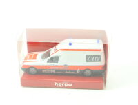 Herpa H0 044868 Modellfahrzeug PKW MB Binz KTW...