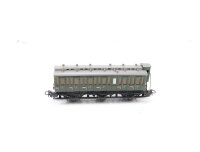 Märklin H0 4005 330/2 Personenwagen mit Bremserhaus 2. Klasse 330 Stg B3i grün