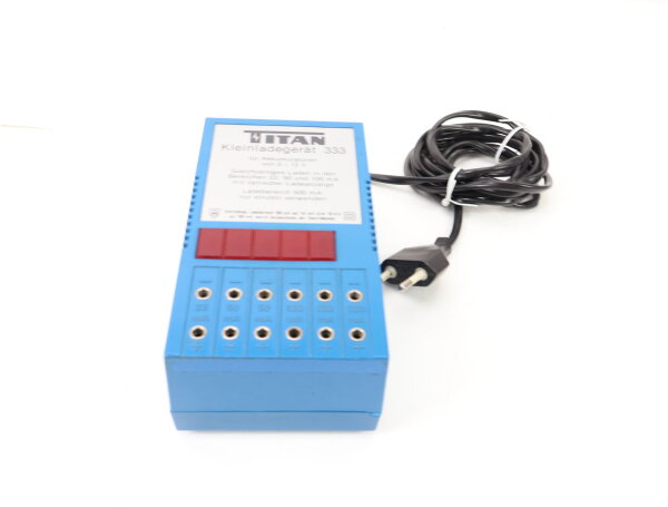 Titan Kleinladegerät 333 Modellbaue Akku Ladegerät 22-500ma 0-12V