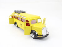 NZG 218 Modellauto NZG Bus Omnibus Mercedes O 3500 "500 Jahre Post" 1:40