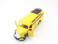 NZG 218 Modellauto NZG Bus Omnibus Mercedes O 3500 "500 Jahre Post" 1:40