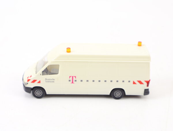 Busch H0 Modellauto PKW Mercedes Sprinter Kasten "Deutsche Telekom" 1:87