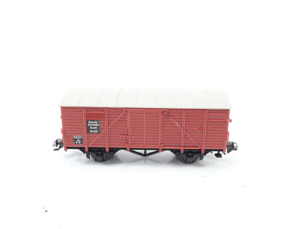 Piko H0  gedeckter Güterwagen Rot 88 325 DR / NEM / AC