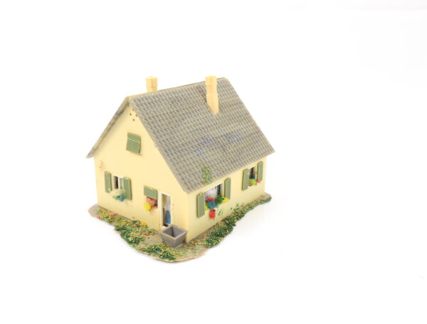 Spur H0 Gebäude Wohnhaus Einfamilienhaus