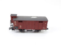H0 Güterwagen Verschlagwagen Viehstransporter 143667 DR / NEM /AC