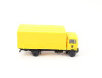 Busch H0 40769 Modellauto LKW Mercedes-Benz Pritsche/Plane gelb "DBP" 1:87