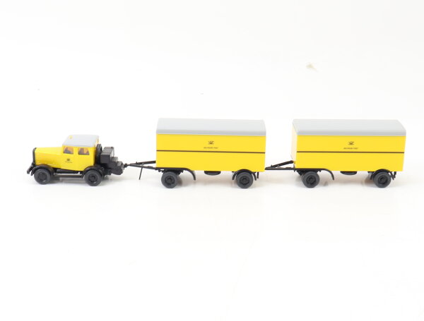 Wiking H0 854 01 32 Modellauto LKW Hanomag Zugmaschine mit 2 Postanhängern 1:87