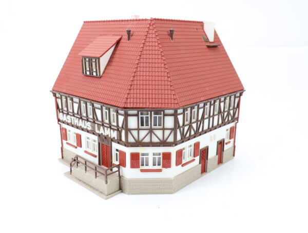 Vollmer H0 54495 Gebäude Altstadthaus Fachwerkhaus Eckhaus Gasthaus Lamm