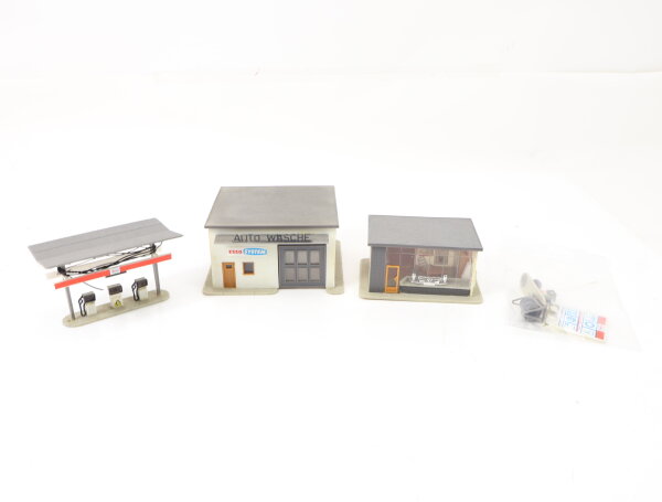Spur H0 Gebäude Tankstellengebäude mit Auto Wäsche "Esso" Tankstelle