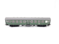 Trix Express H0 23494 Personenwagen 2.Klasse 11 883-5 DB/ NEM / Licht
