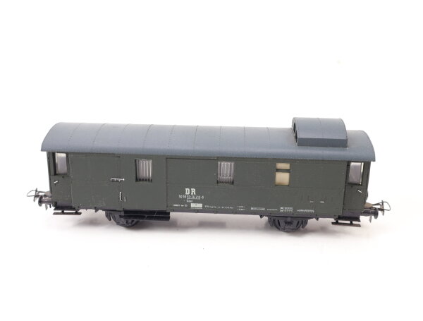 Piko H0 5/6606/01 Personenwagen Gepäckwagen Packwagen 93-26 215-0 DR