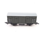 Piko H0 5/6449/012 gedeckter Güterwagen 81-32-17 grün DR / NEM / AC