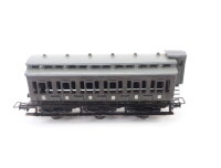 Piko H0 Personenwagen Abteilwagen mit Bremserhaus grün 3. Klasse / Bakelit