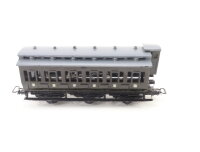 Piko H0 Personenwagen Abteilwagen mit Bremserhaus grün 3. Klasse / Bakelit