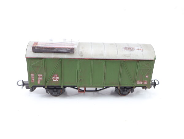 Liliput H0 335 gedeckter Güterwagen 256235 DB / patiniert bemalt
