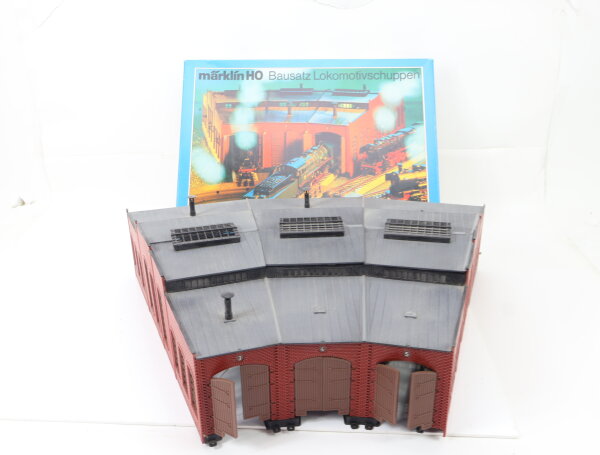 Märklin H0 7288 Gebäude Lokschuppen Ringlokschuppen 3-ständig / Licht