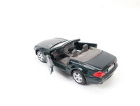 Maisto Modellauto PKW Mercedes-Benz SL-Class grün-metallic / Metall 1:38