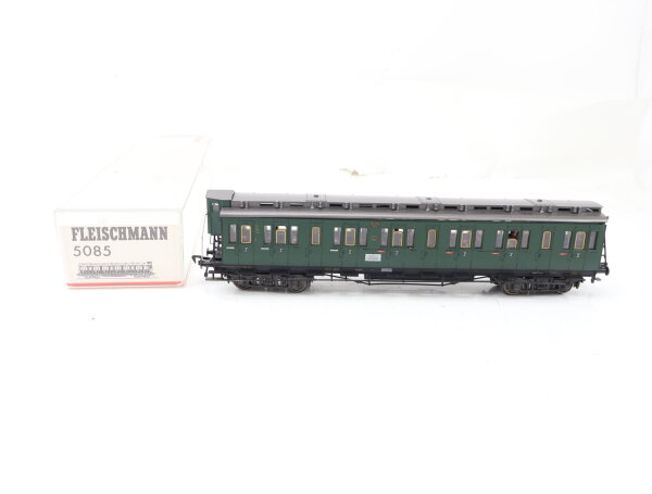 Fleischmann H0 5085 Personenwagen m. Bremserhaus 2. Klasse 20 664 DRG / Licht