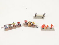 Spur H0 Figuren-Set 11-tlg. Bauarbeiter Hotelpagen Krankenträger Konvolut in Box