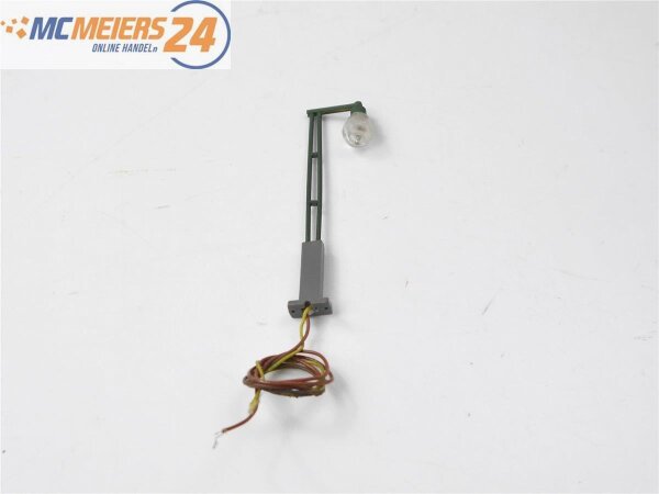 Spur H0 Lampe Leuchte Laterne Kugellampe Kugellaterne E572