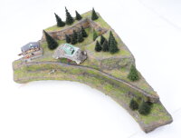 Spur N Berg Bergterrassen Felsmassiv mit Seilbahn und Ausschmückung / Motor