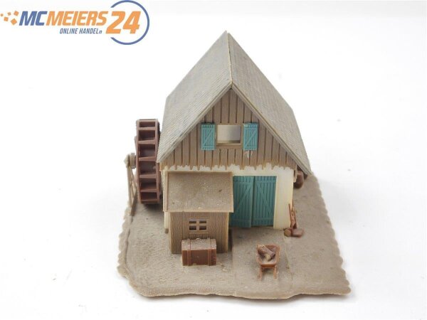 Spur H0 Gebäude Haus mit Wasserrad Wassermühle E592