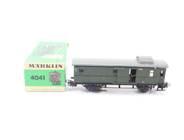 Märklin H0 4041 Personenwagen Gepäckwagen 4003 Pwi grün / Blech Licht