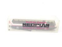 Rietze H0 Modellauto Bus Reisebus Neoplan Metroliner in Carbon-Design 1:87