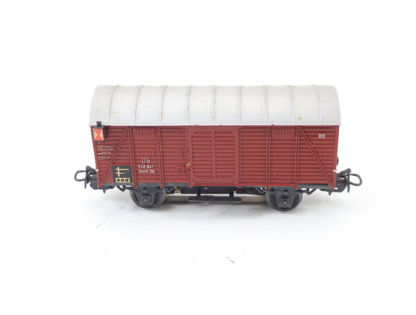 Märklin H0 4506 gedeckter Güterwagen mit Schlusslaternen 248 847 DB / Licht