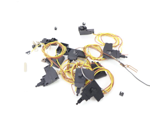 Märklin H0 7547 Gleiszubehör 7x Weichenlaterne rechts/links K-Gleis + Zubehör