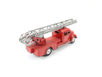 Märklin 8023 Modellauto Magirus Feuerwehr Leiterwagen 1:43