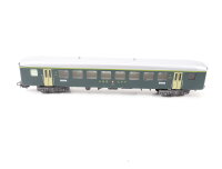 Märklin H0 4066 Personenwagen Leicht-Schnellzugwagen 1. Kl. A 2561 SBB / Licht