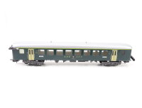 Märklin H0 4066 Personenwagen Leicht-Schnellzugwagen 1. Kl. A 2561 SBB / Licht