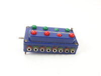 Märklin 7072 Steuerungszubehör Stellpult Schaltpult gelb / rot - grüne Tasten