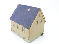 Spur H0 Gebäude Wohnhaus Einfamilienhaus / Pappe