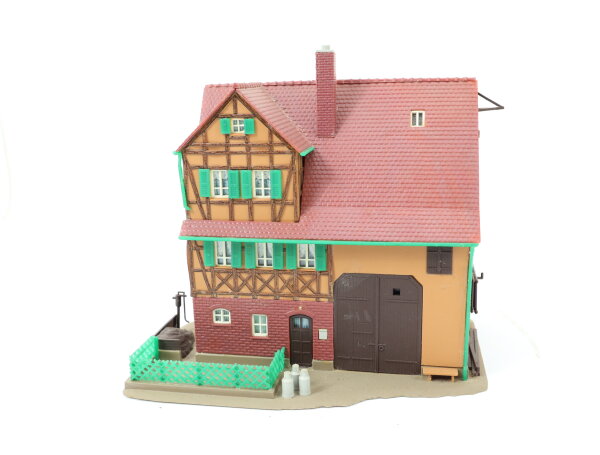 Kibri H0 Gebäude Wohnhaus Fachwerkhaus Stall Bauernhof
