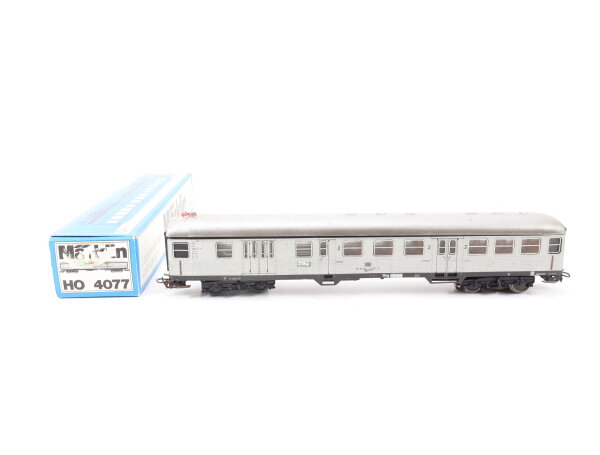 Märklin h0 4077 Personenwagen Nahverkehrswagen Silberling 2. Kl. DB/ Licht
