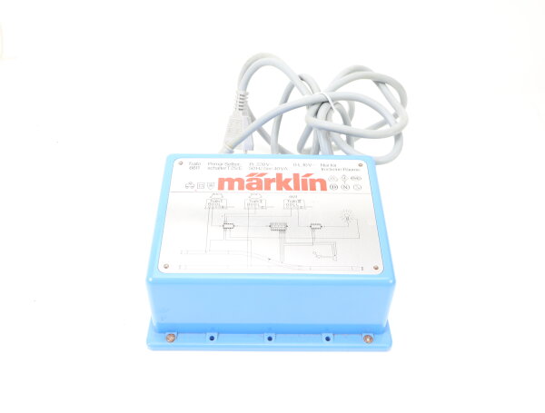 Märklin 6611 Trafo Transformator Lichttrafo 220 V / 40 VA