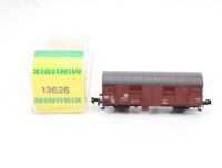 Minitrix N 13626 gedeckter Güterwagen Bahnpostwagen 11 900-9 DBP