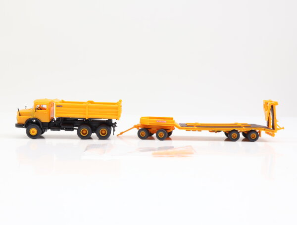 Kibri H0 14024 Modellfahrzeug MB LAK 2624 Kurzhauber mit Tiefladeanhänger