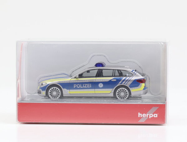 Herpa H0 095603 Modellauto BMW 5er Touring Polizeiauto "Polizei Bayern" 1:87