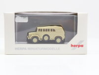 Herpa H0 740302 Schwerer PKW Typ 108 geschlossen...