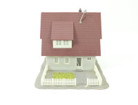 Faller H0 130206 Gebäude Einfamilienhaus mit Vorgarten - gebaut