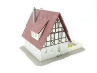 Faller H0 130206 Gebäude Einfamilienhaus mit Vorgarten - gebaut