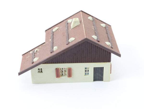 Spur N Gebäude Wohnhaus Alpenhaus Berghaus Almhaus