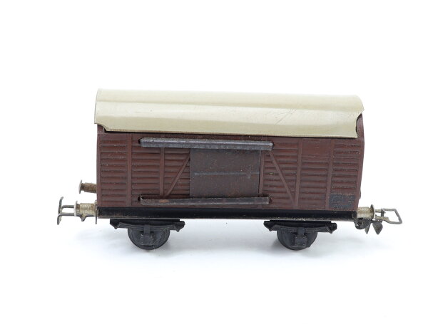 Piko H0 gedeckter Güterwagen braun